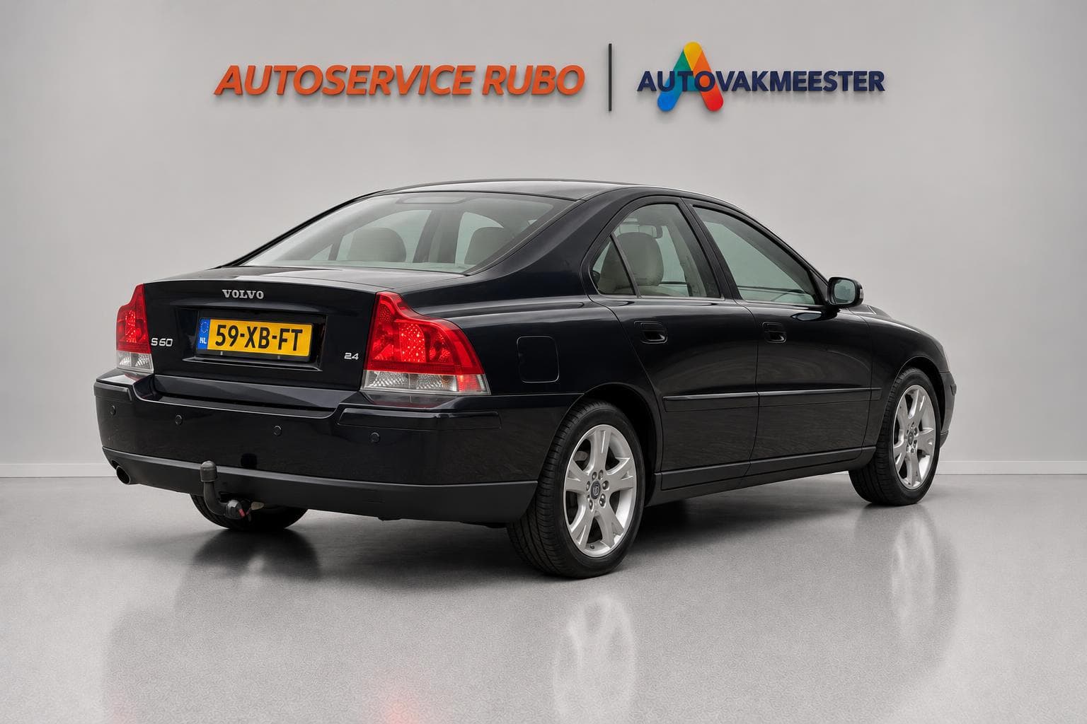 Volvo S60 2.4 Kinetic super staat! 2007 foto 5