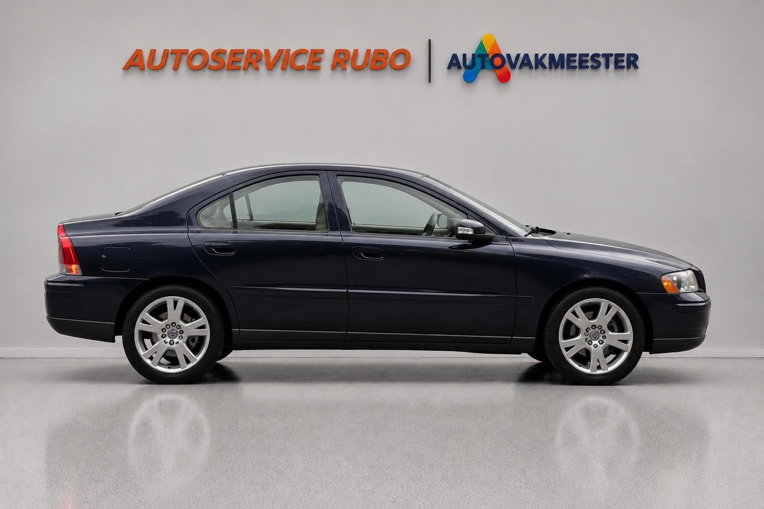 Volvo S60 2.4 Kinetic super staat! 2007 foto 6